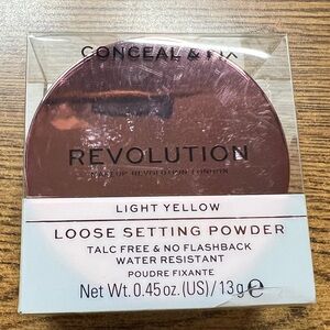 Makeup Revolution Light Yellow Loose Setting Powder Talc Free No Flashback